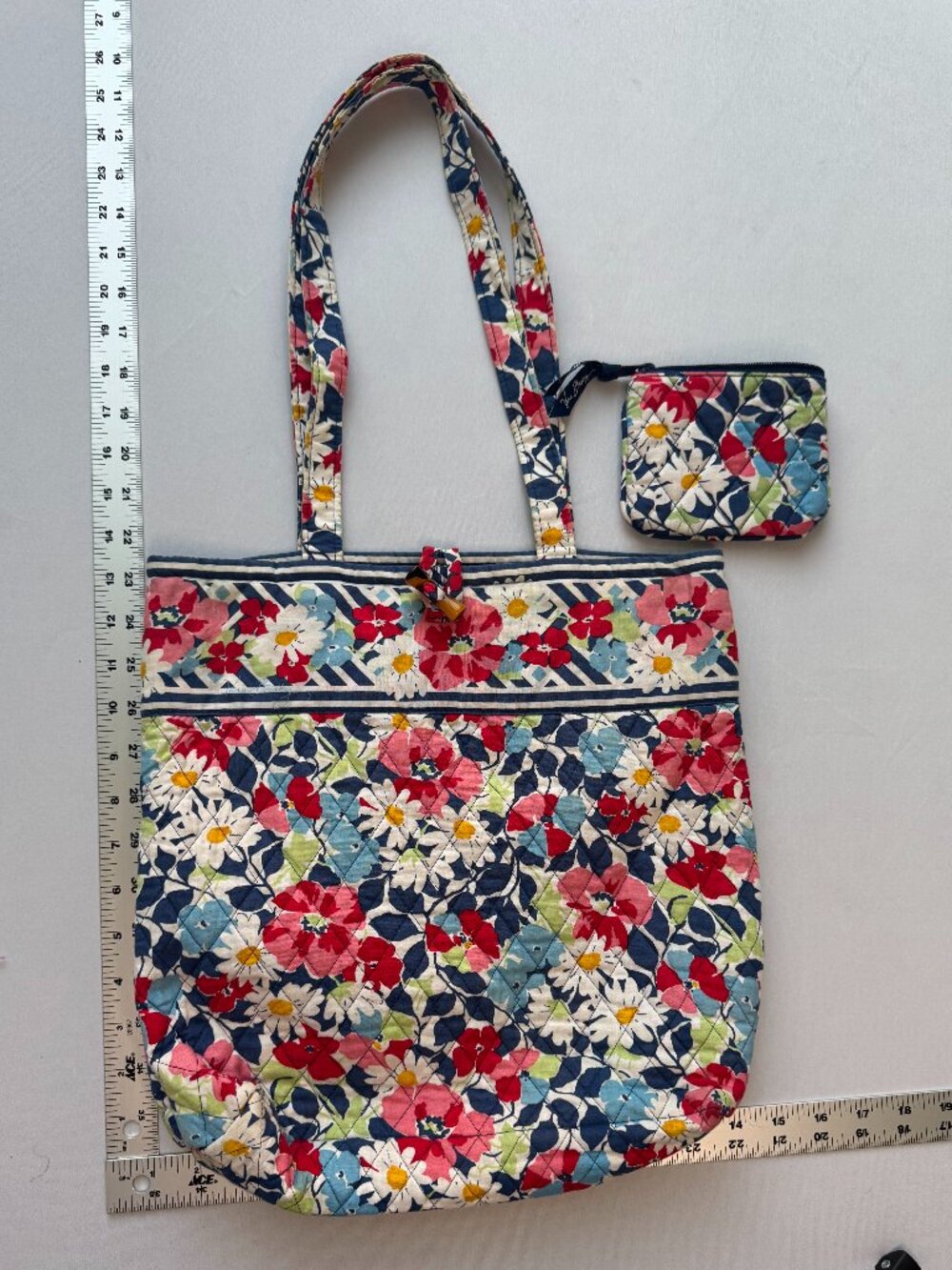 Vera Bradley Toggle Tote + Coin Purse Summer Cottage 2012 Quilted Cotton Set